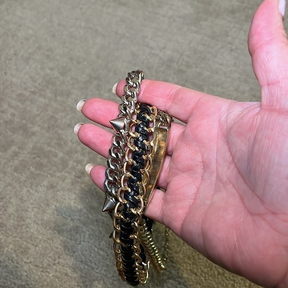 Set of three chain necklaces - Picture 6 of 6